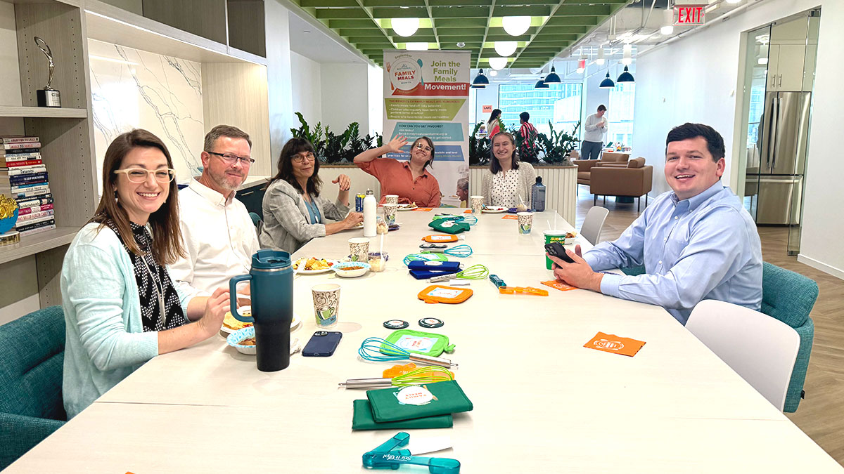 The Power of Sharing a Meal: Building Community in Everyday Life