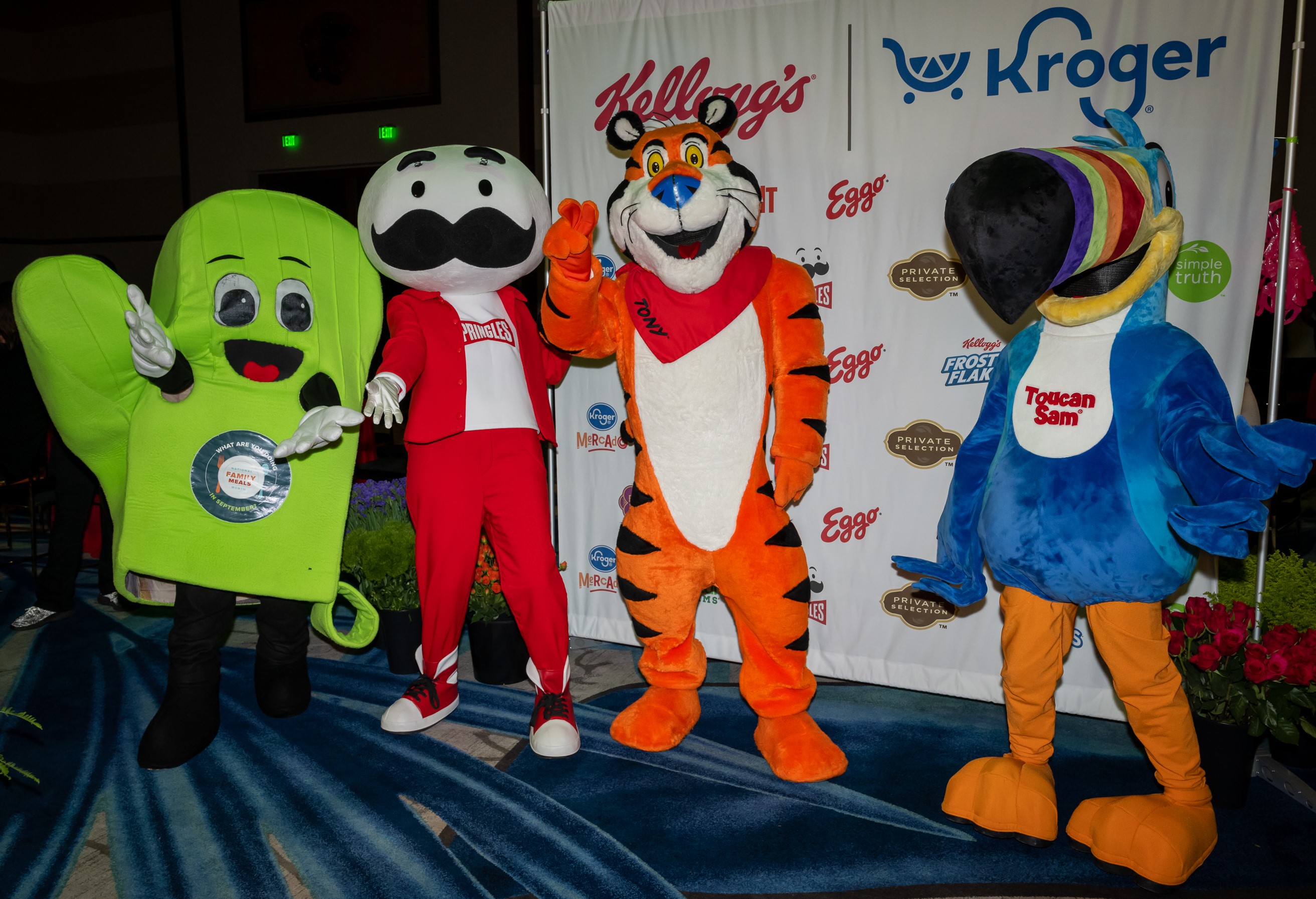 Mitty and Kellogg's Mascots