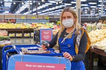 grocery worker during covid