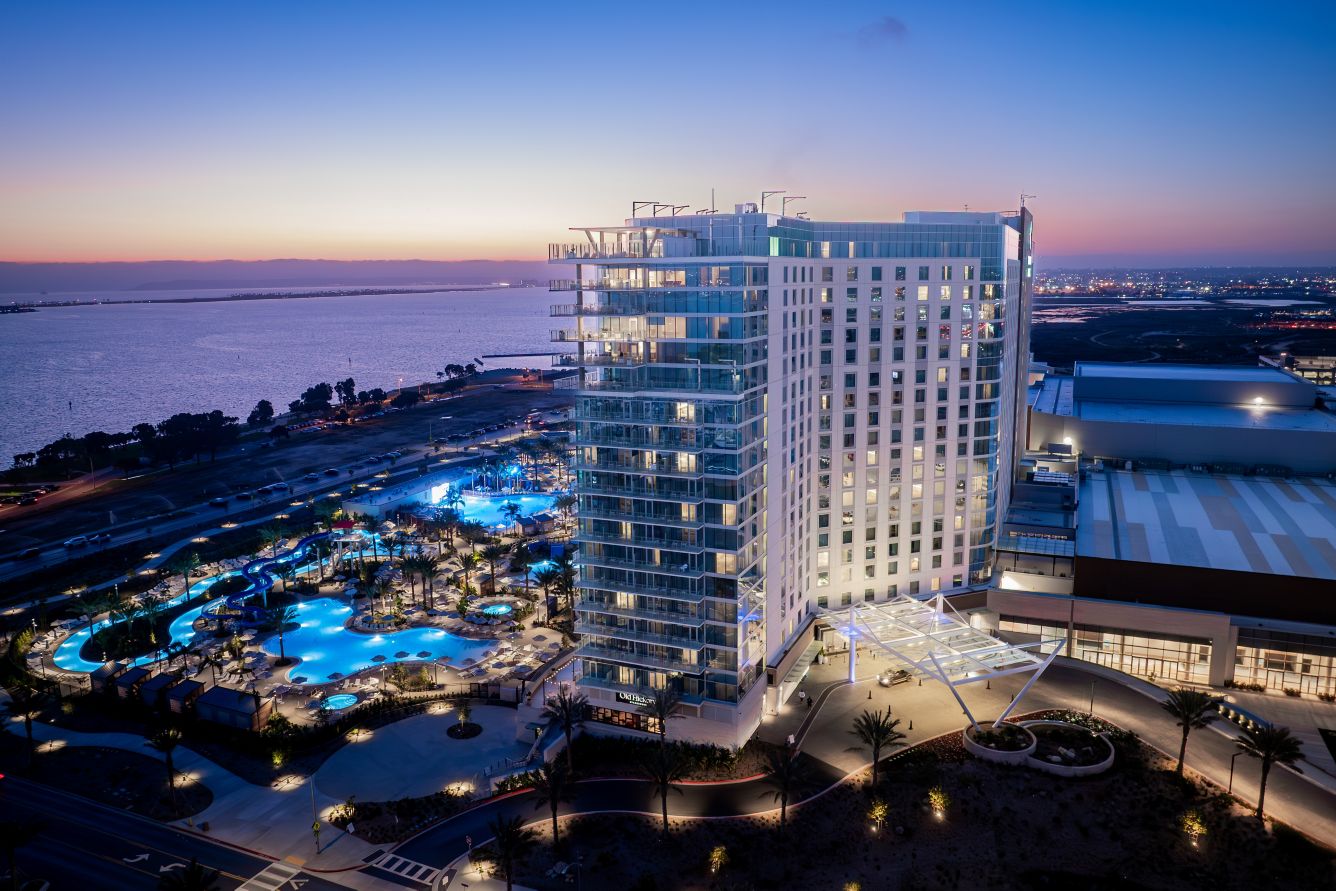Gaylord Pacific