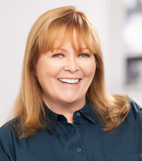 Lauri Youngquist Headshot