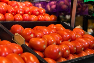 20171205-FMI-Store Shoot-0060r-LowRes