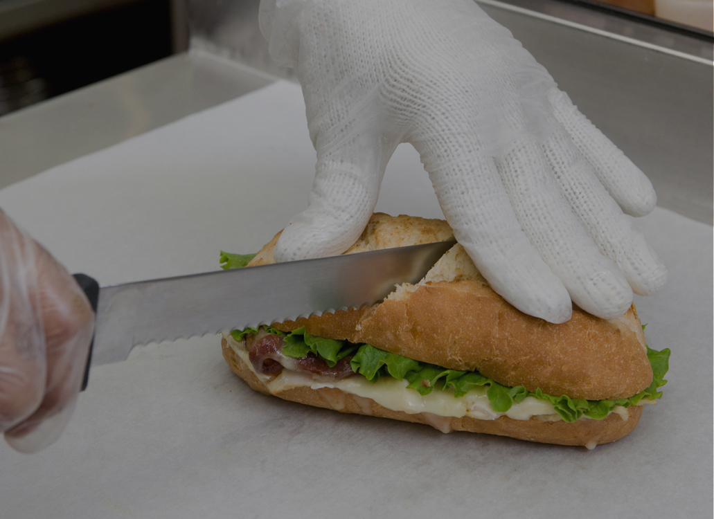Cutting-Sandwich